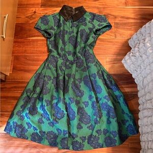 ModCloth‎ Green Blue Floral Fit & Flare Dress Contrast Collar (1005)